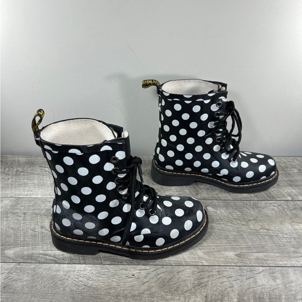 Dr Doc Martens Drench Womens Black / White Polka Dot Rubber Rain Boots Size 7